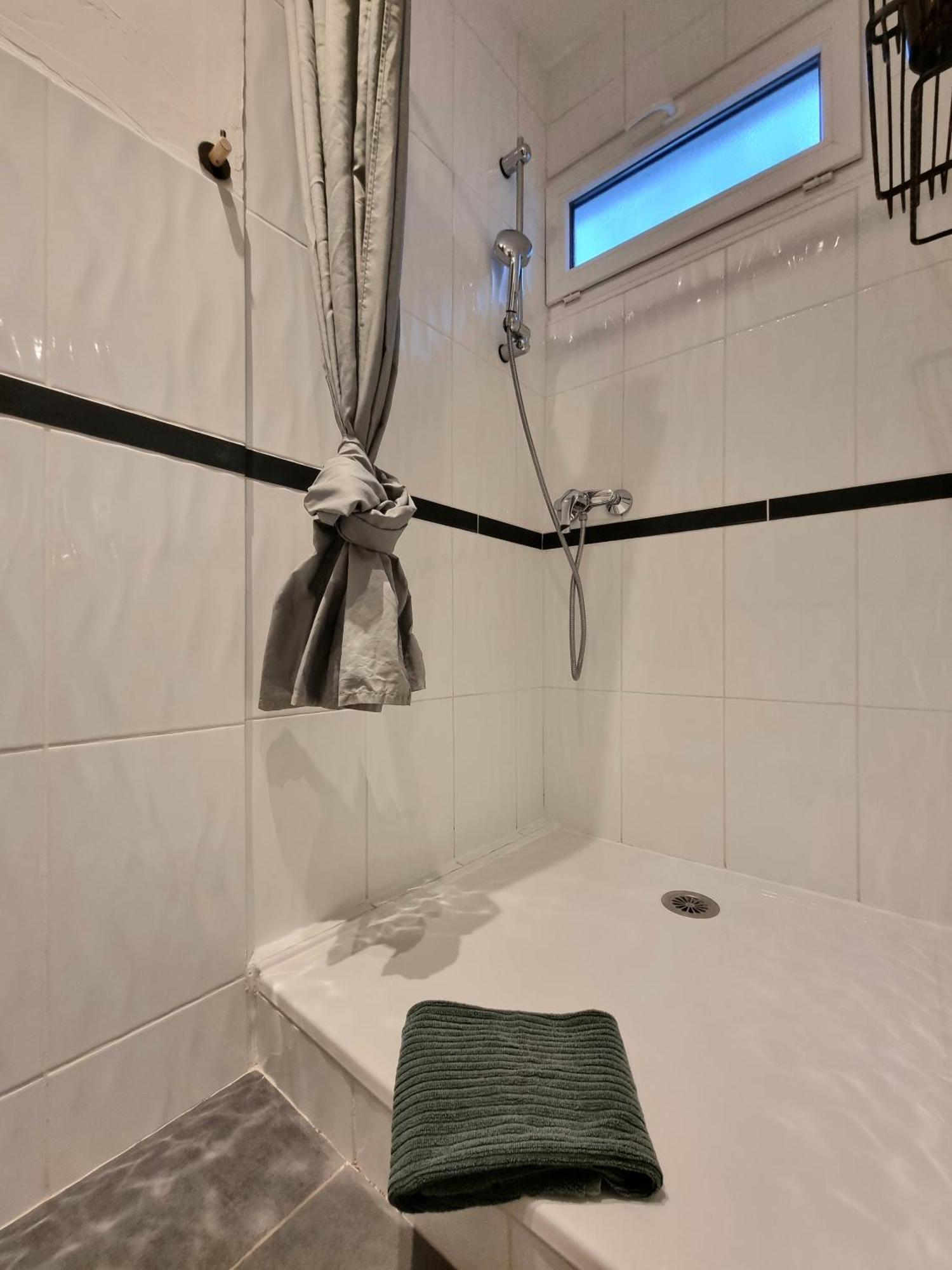 La Jeannette - Proche Gare-Centre, 2 Lits, Terrasse Villa Châteauroux Eksteriør bilde